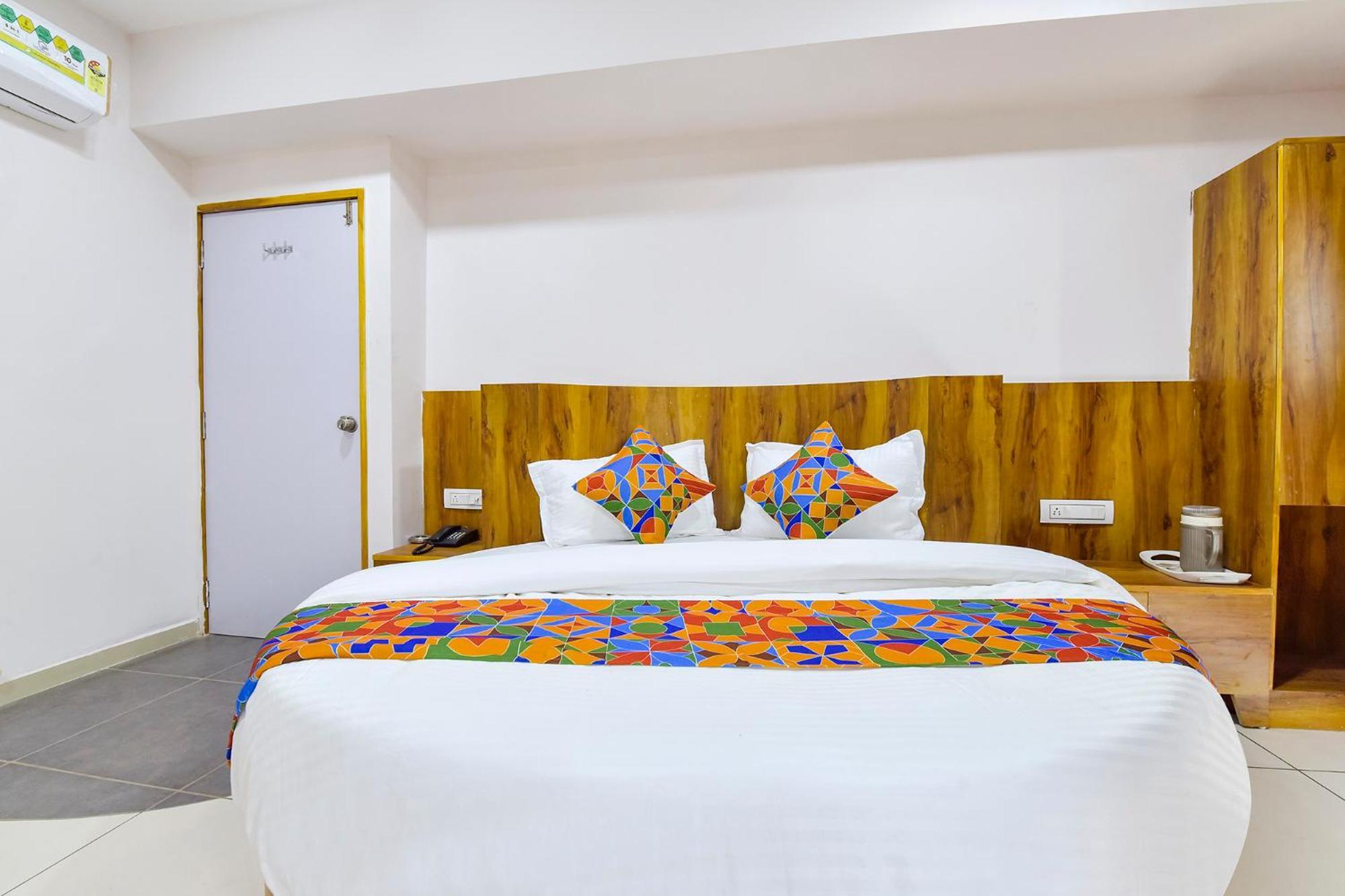 Fabhotel Star Ahmadábád Exteriér fotografie
